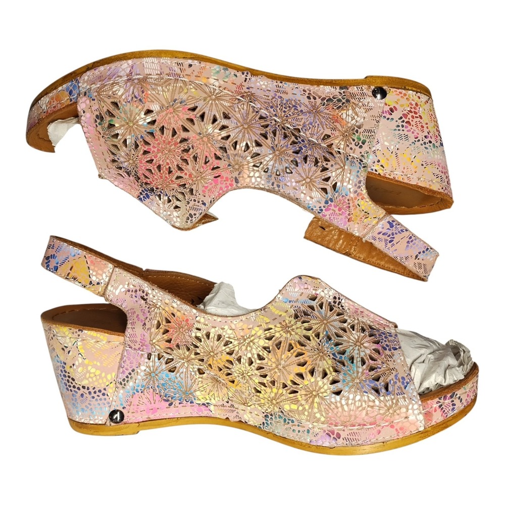 Bonavi Slingback Sandals Womens US 5.5 EU 36 Cutout Floral Wedge Open Slip On